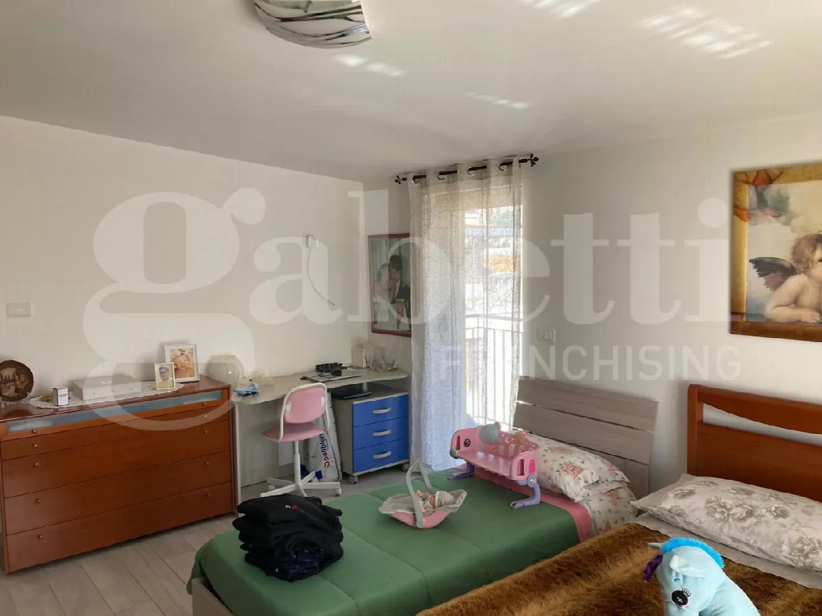 Casa indipendente in vendita a Battipaglia - foto 8