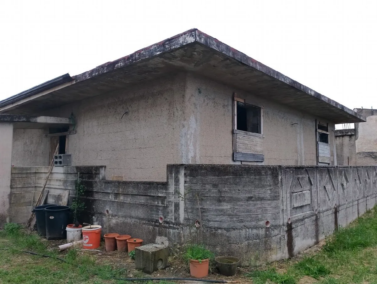 Casa indipendente in vendita a Eboli - foto 2