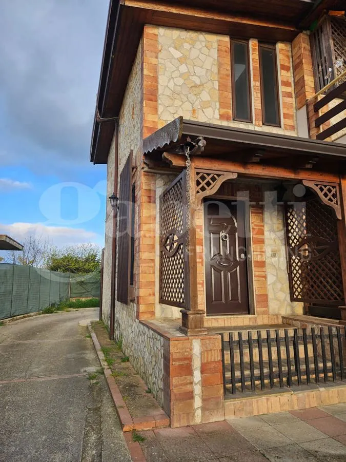Villa in vendita a Eboli - foto 1