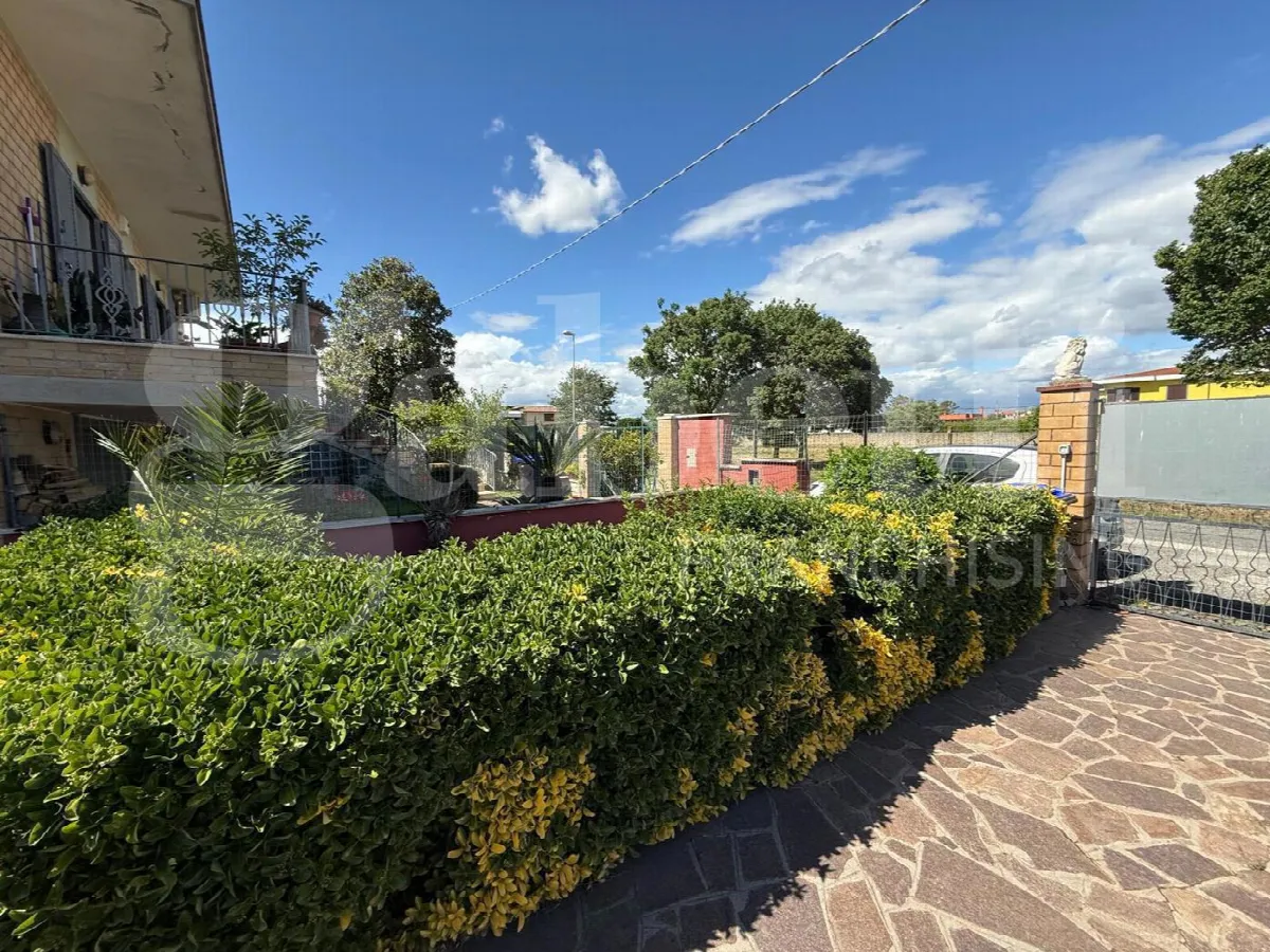 Casa bifamiliare in vendita a Nettuno - foto 2