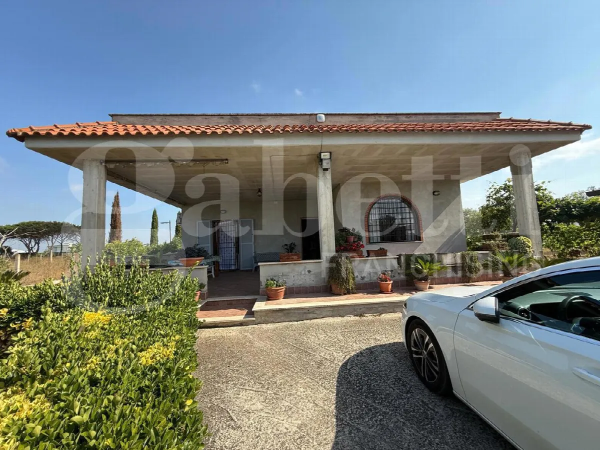 Villa in vendita a Nettuno - foto 1