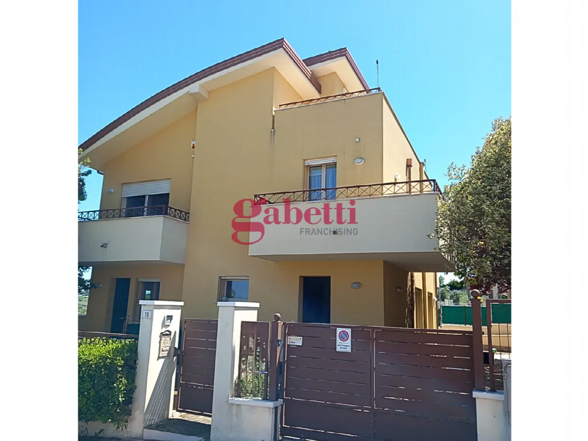 Casa bifamiliare in vendita a Coriano - foto 2
