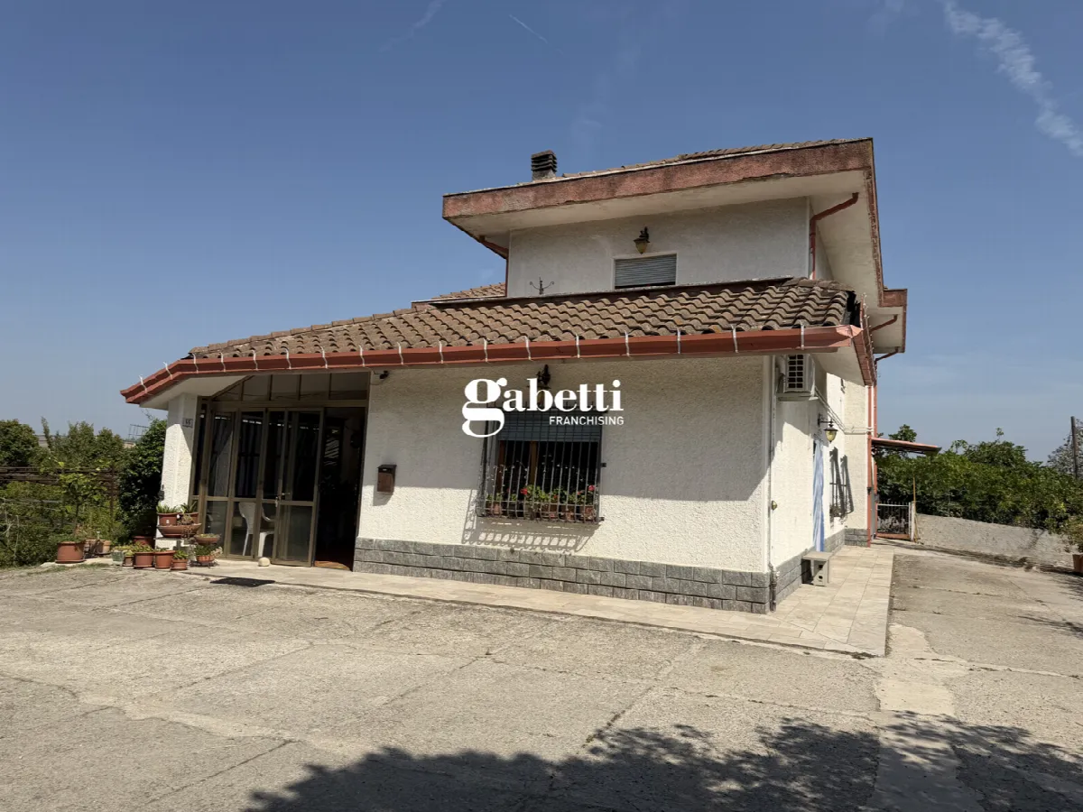 Casa bifamiliare in vendita a Coriano - foto 1