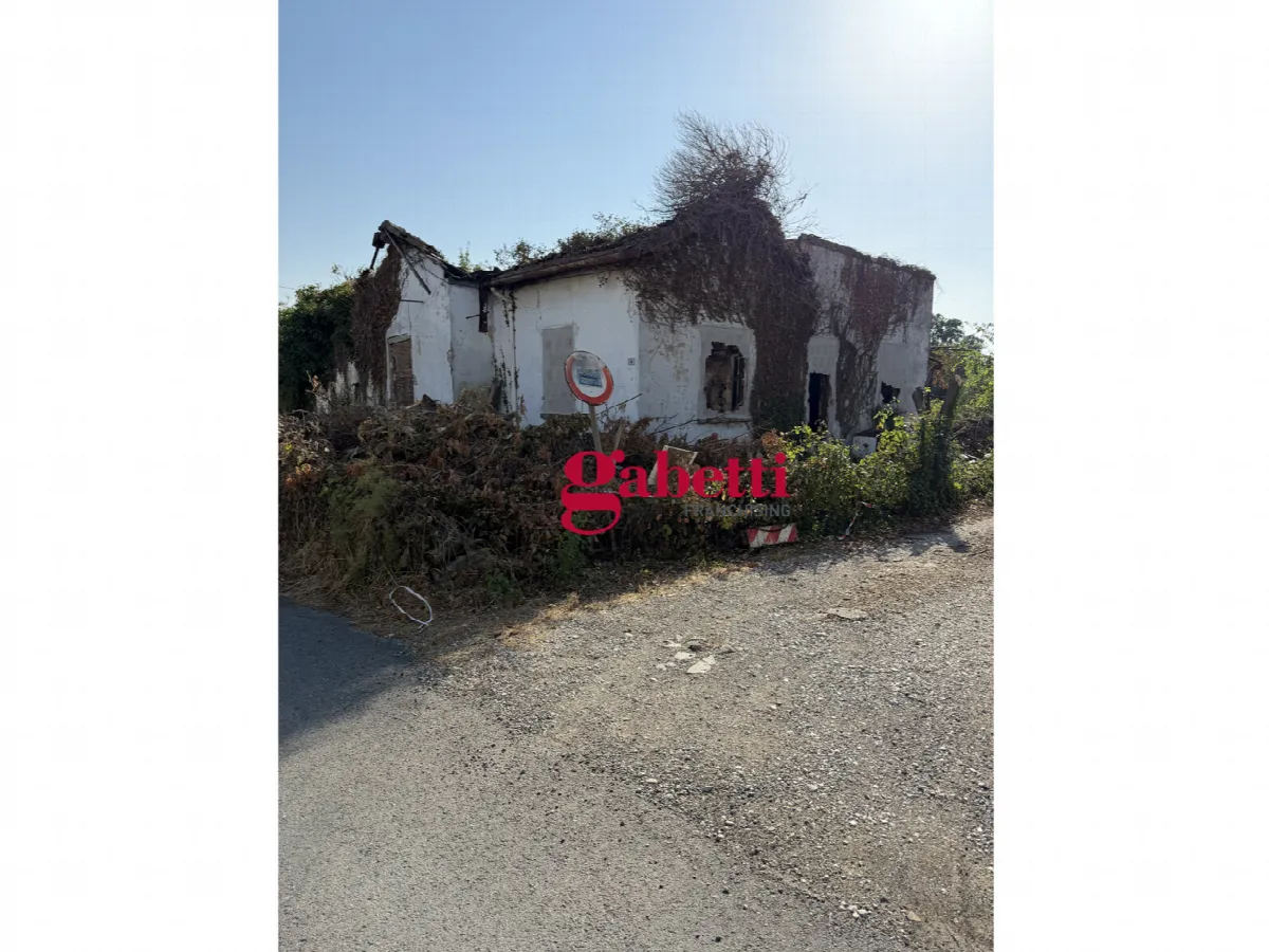 Casa indipendente in vendita a Riccione - foto 2