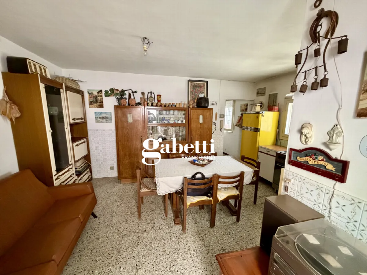 Casa indipendente in vendita a Rimini - foto 1