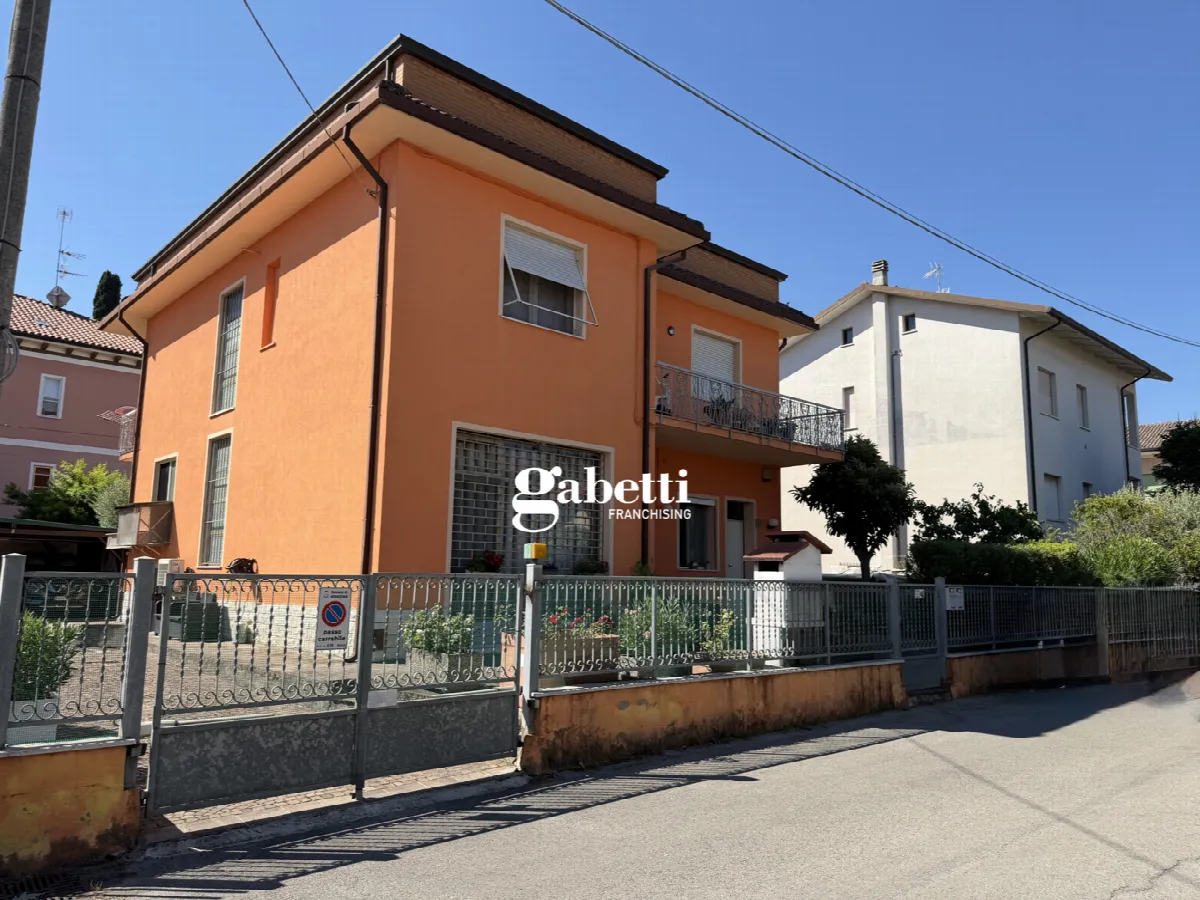 Casa indipendente in vendita a Verucchio - foto 1