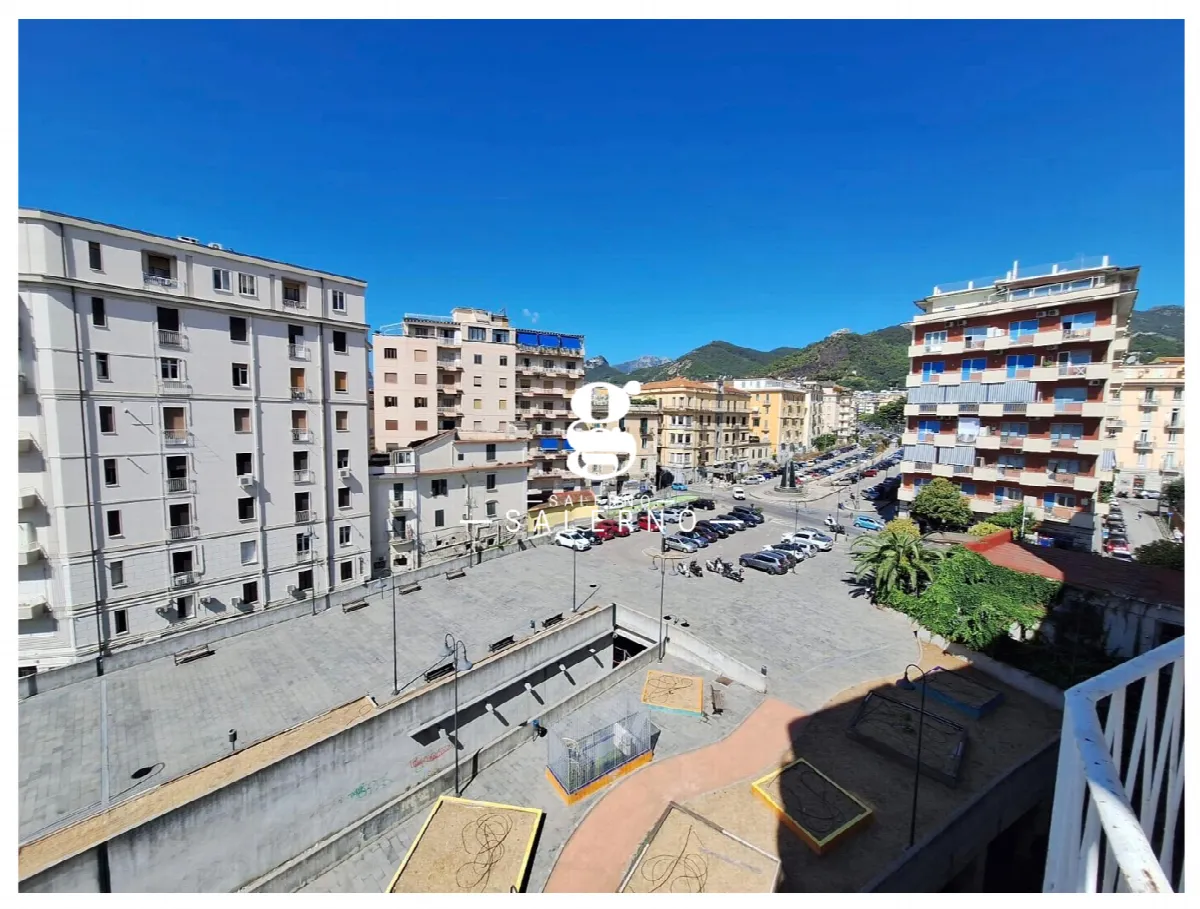 Appartamento in vendita a Salerno - foto 1