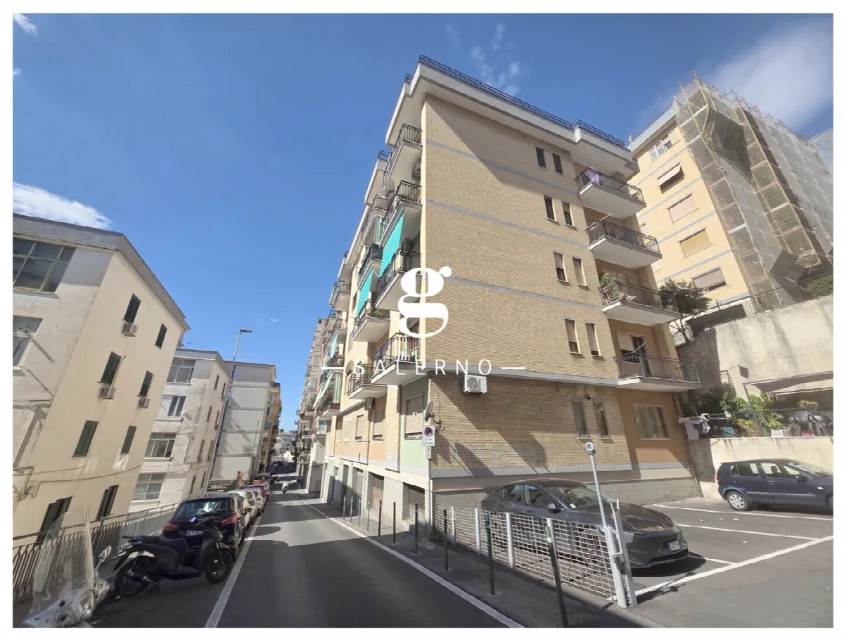 Appartamento in vendita a Salerno - foto 1