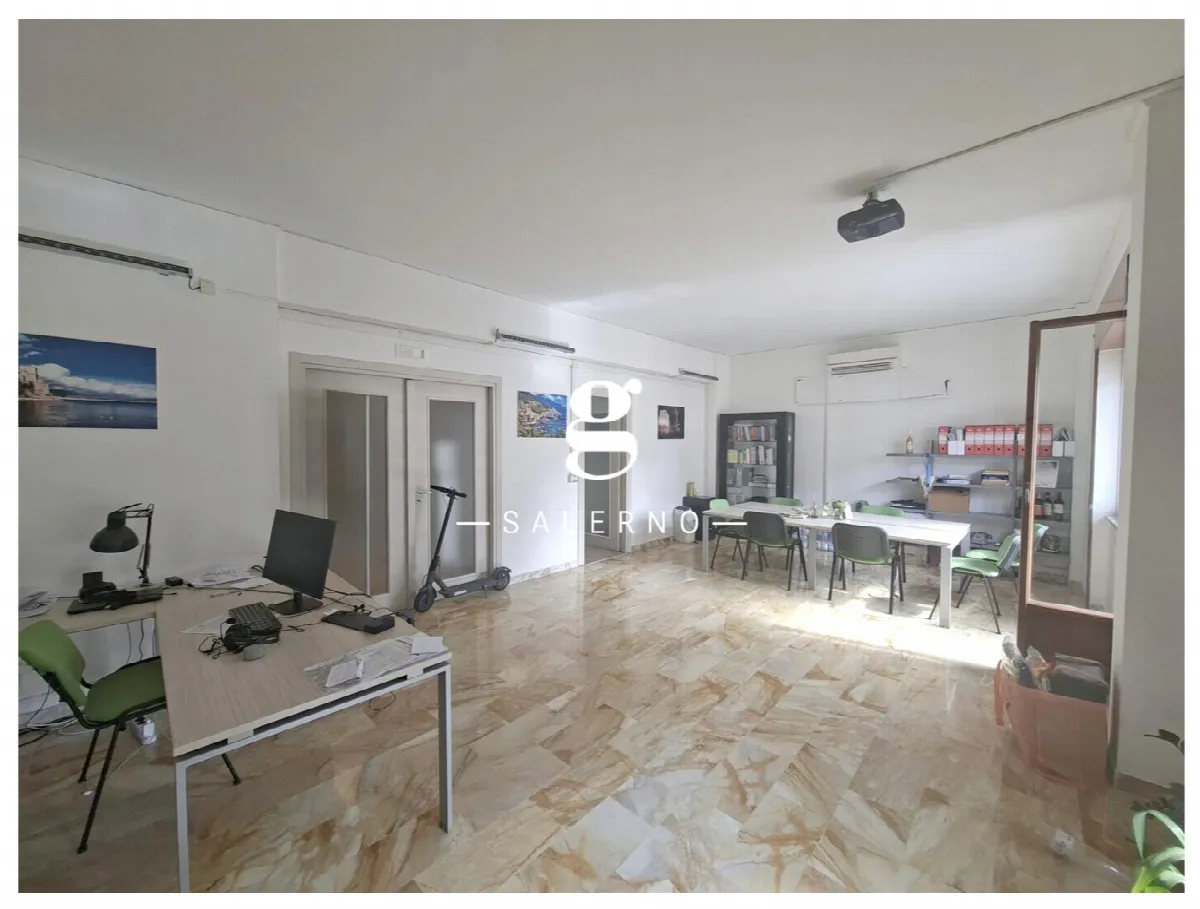 Appartamento in vendita a Salerno - foto 2
