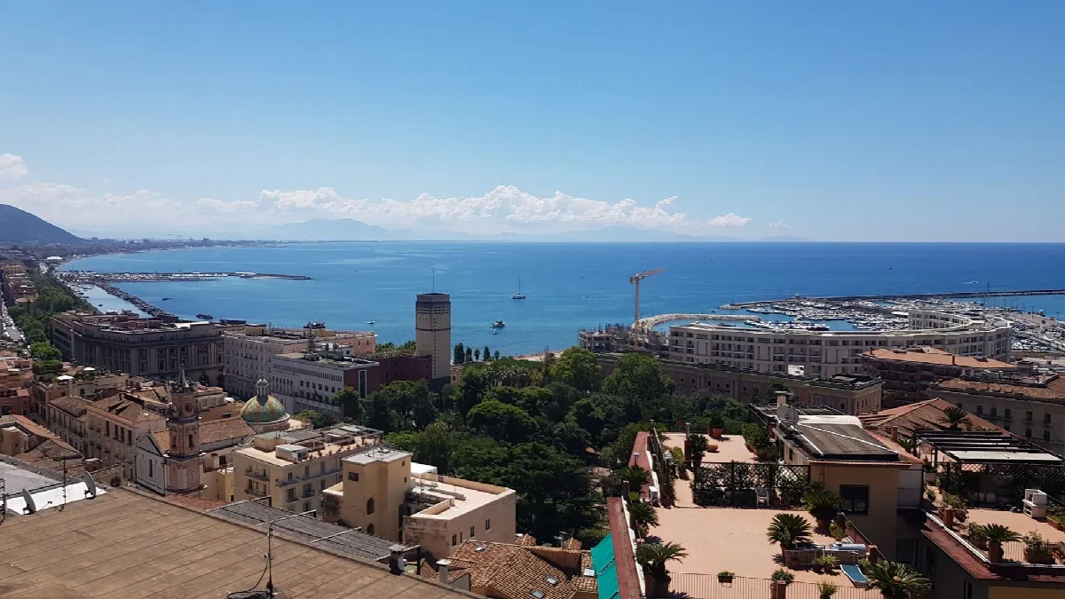 Appartamento in vendita a Salerno - foto 1