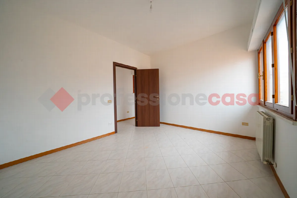 Appartamento in vendita a Cecina - foto 6