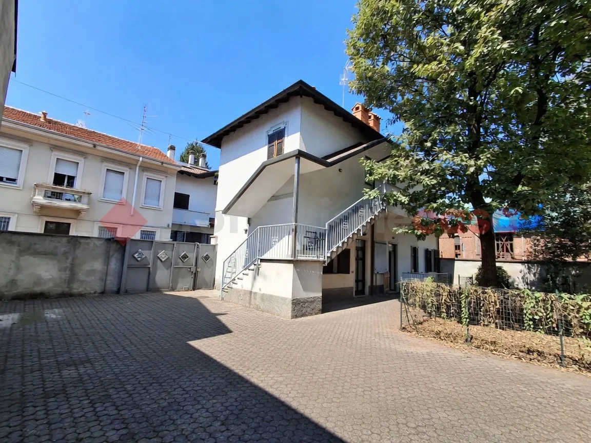Casa indipendente in vendita a Legnano - foto 3