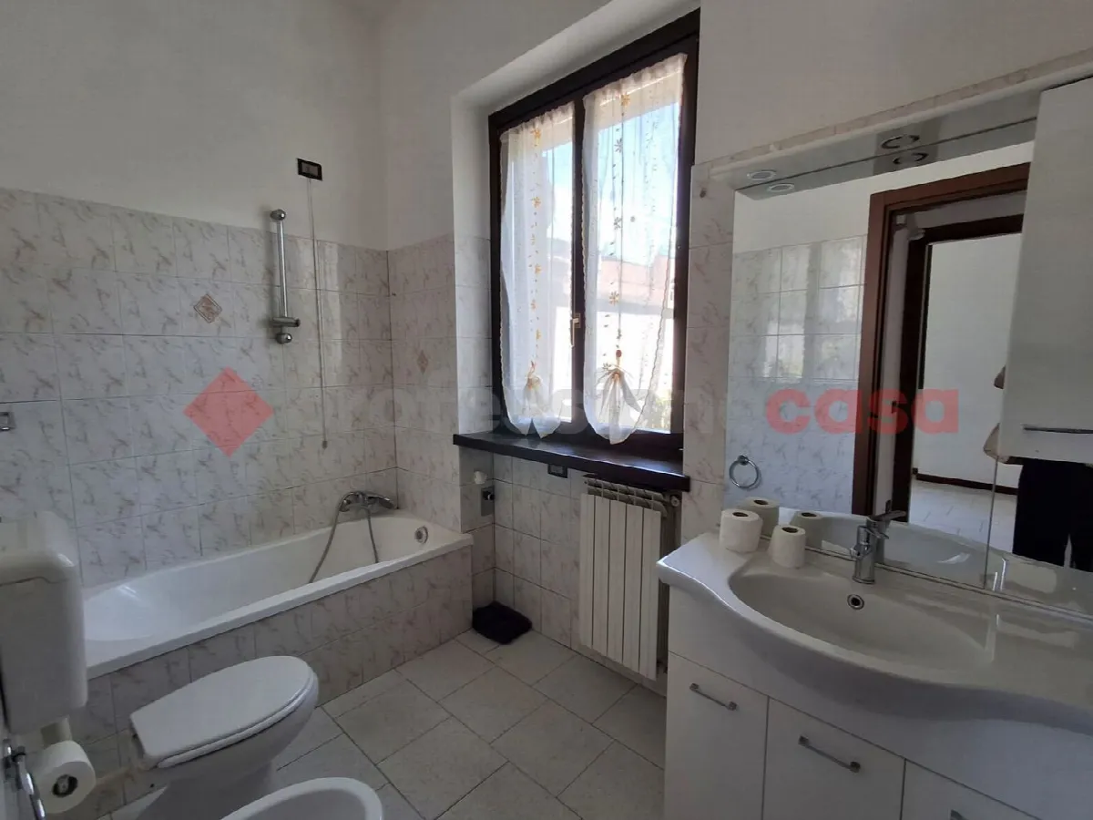 Casa indipendente in vendita a Legnano - foto 8