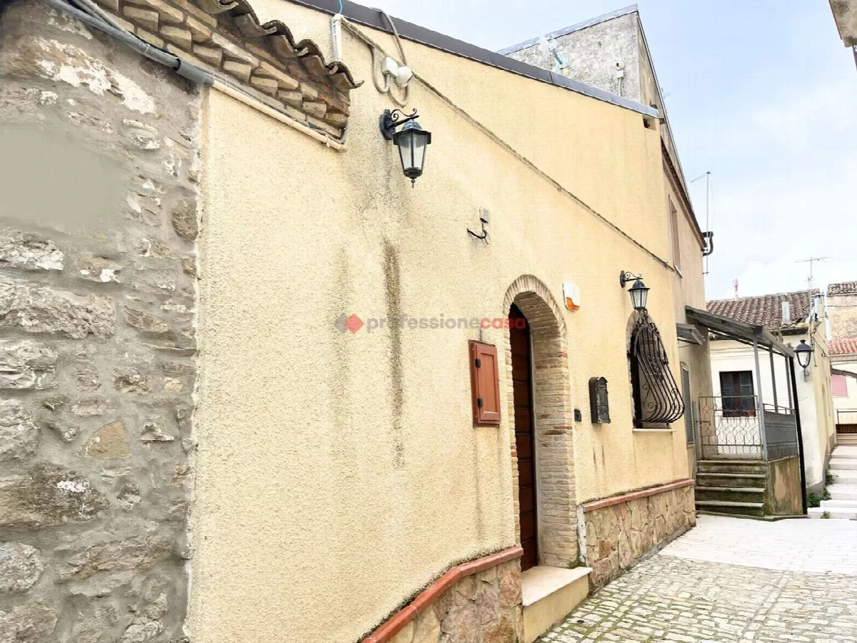 Casa indipendente in vendita a Volturino - foto 1