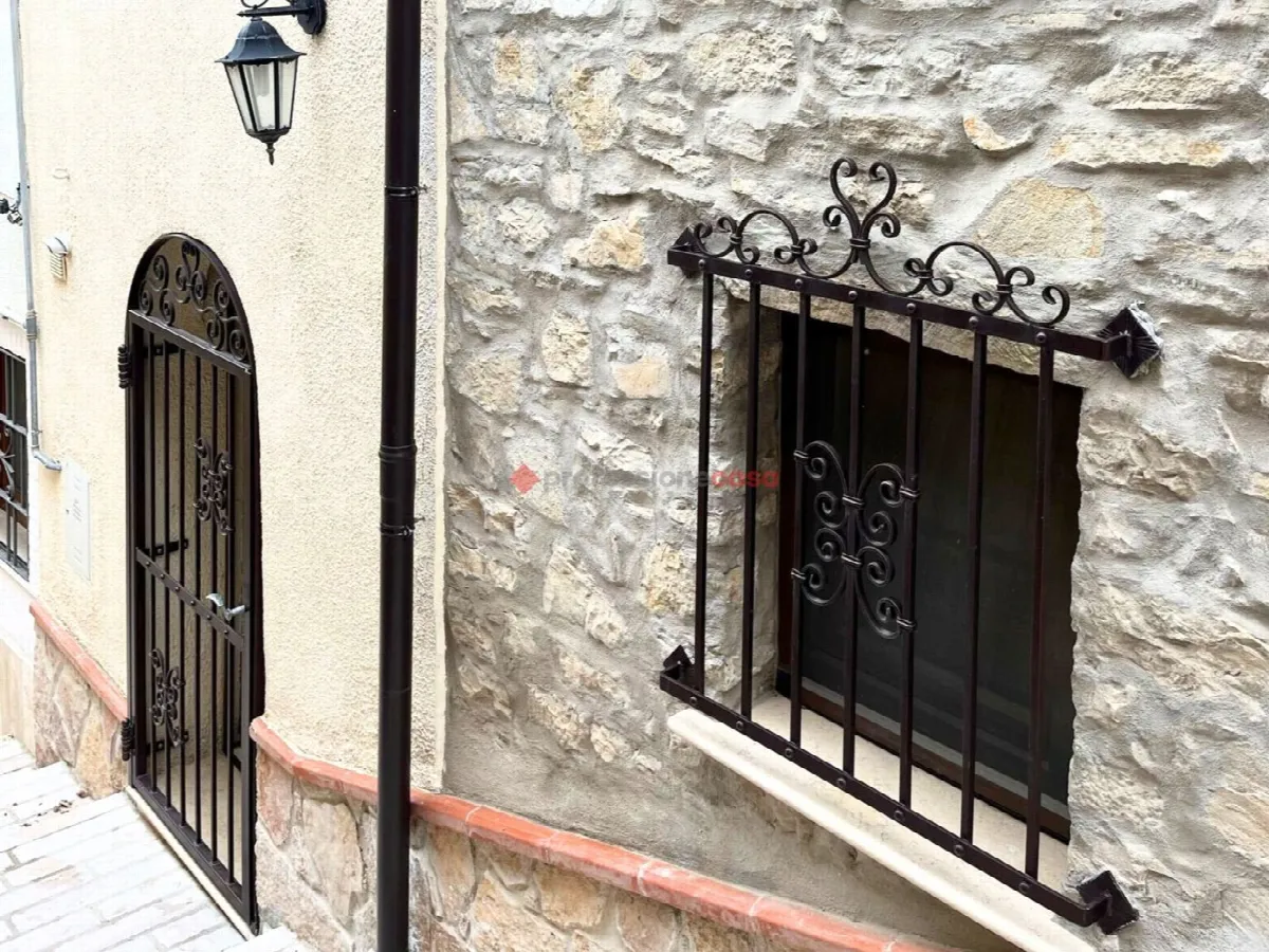 Casa indipendente in vendita a Volturino - foto 2