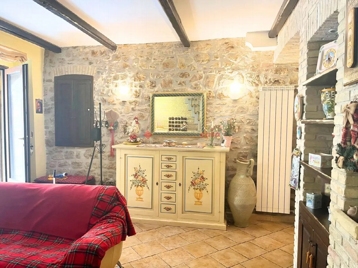 Casa indipendente in vendita a Volturino - foto 9