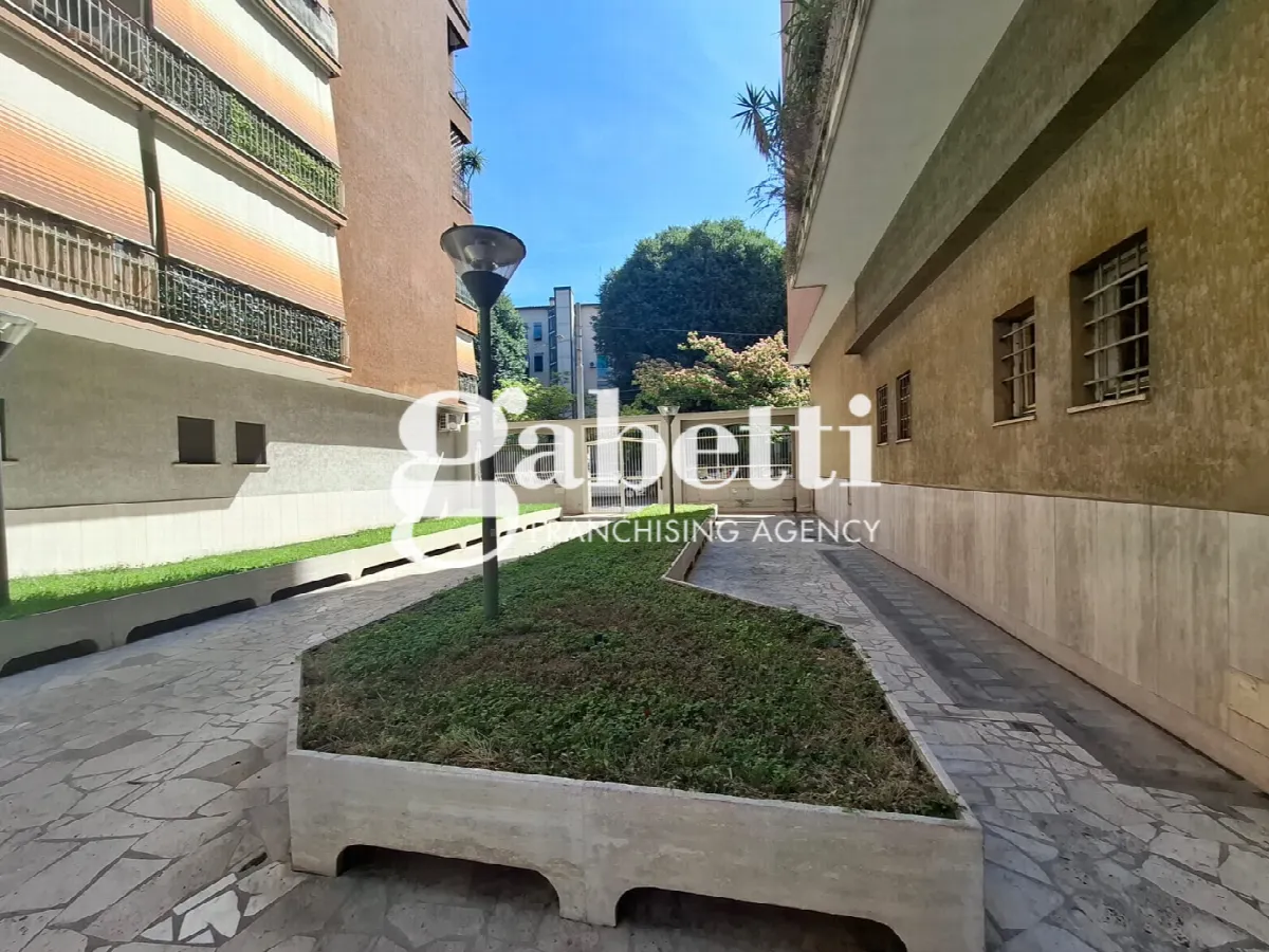 Appartamento in vendita a Roma - foto 2