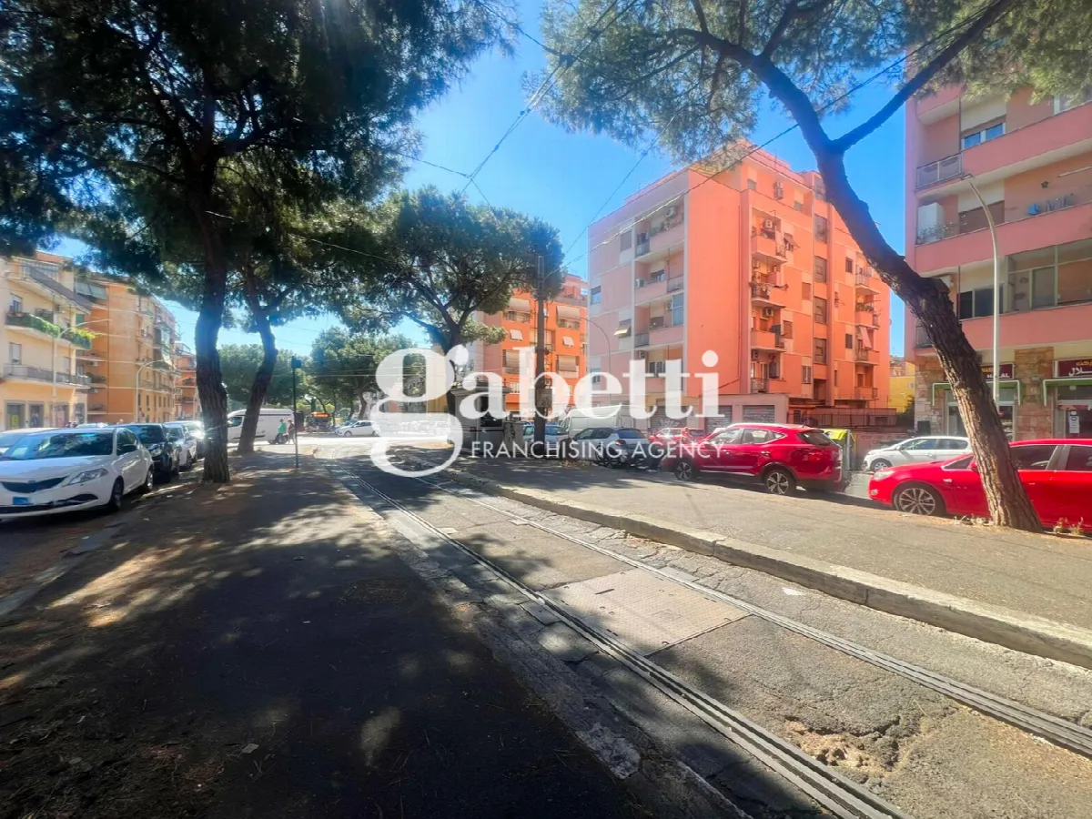 Appartamento in vendita a Roma - foto 1