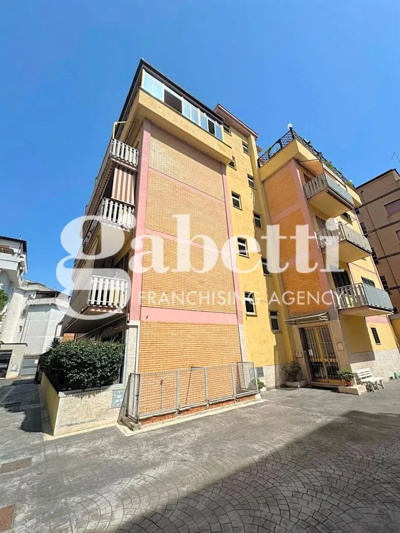 Appartamento in vendita a Roma - foto 1