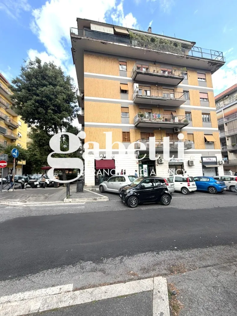 Appartamento in vendita a Roma - foto 2