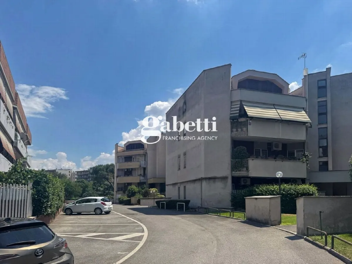 Appartamento in vendita a Roma - foto 2