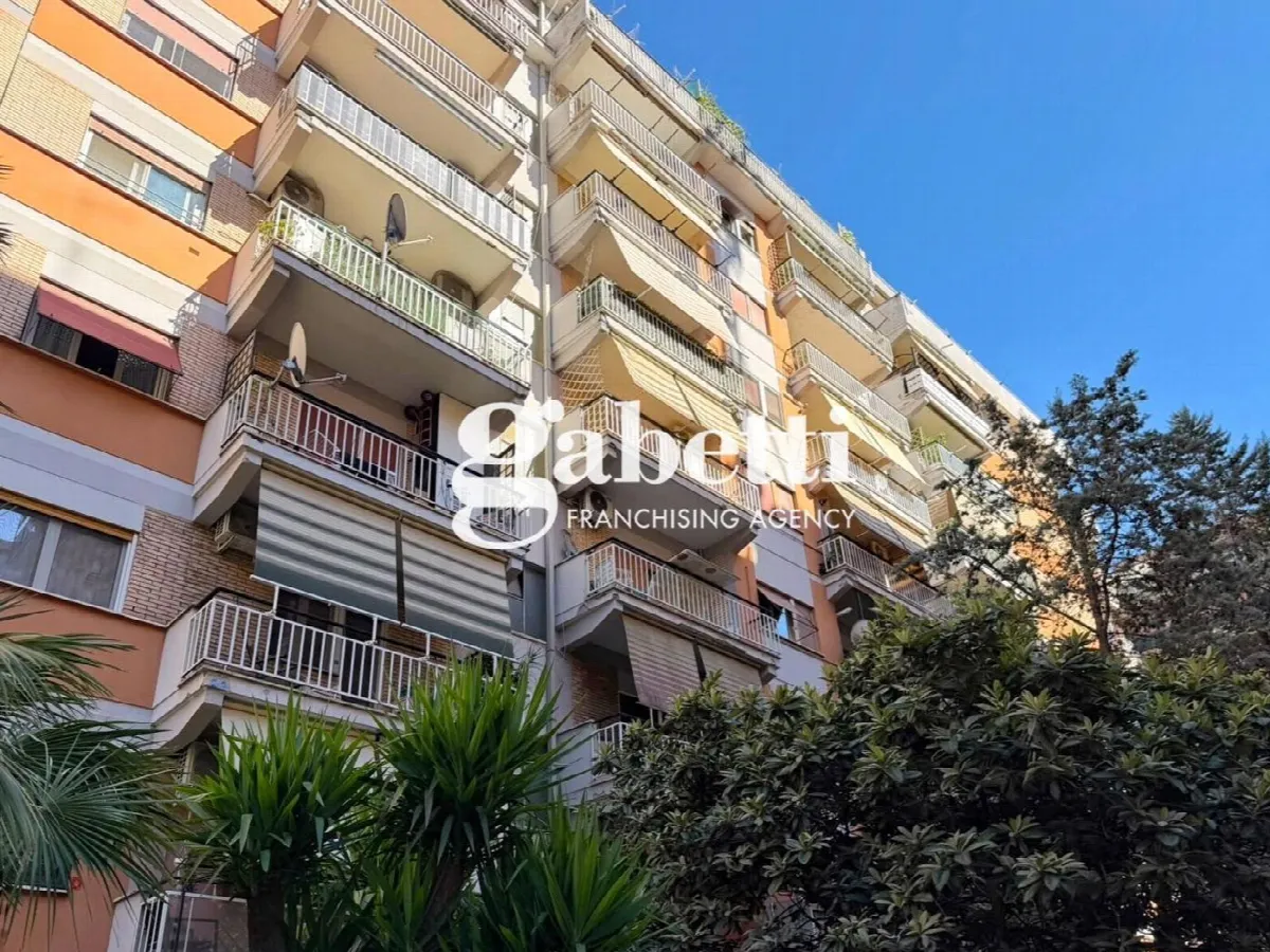 Appartamento in vendita a Roma - foto 1