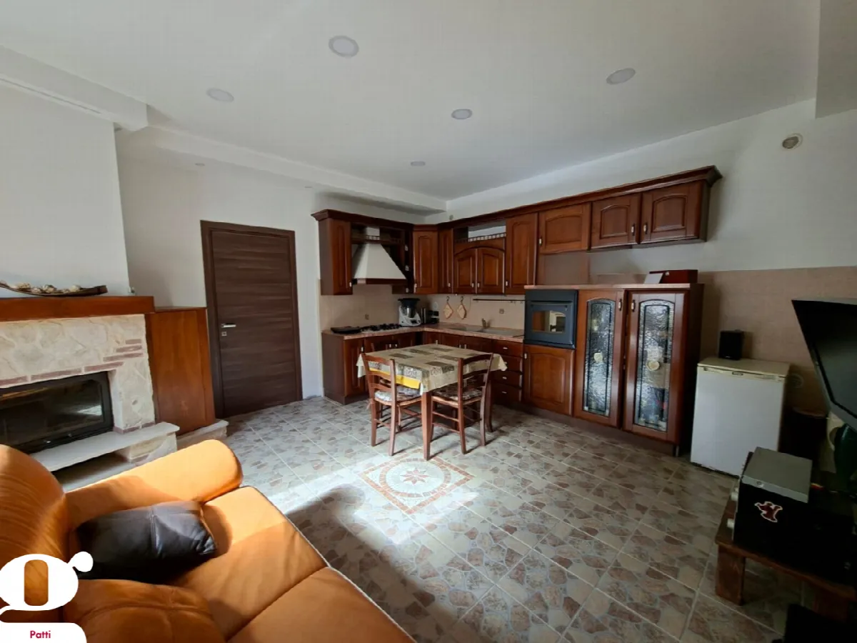 Casa indipendente in vendita a Patti - foto 4