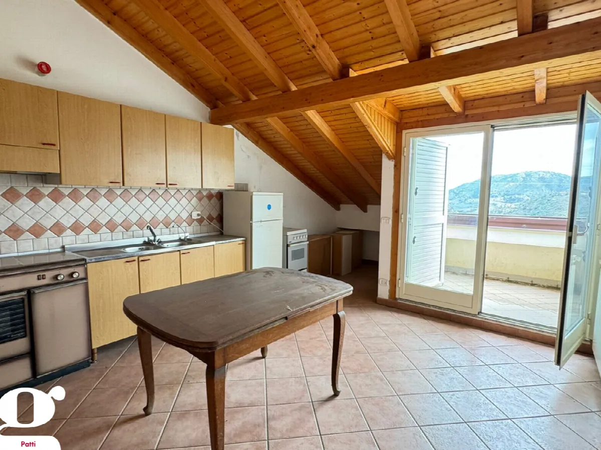 Casa indipendente in vendita a Patti - foto 2