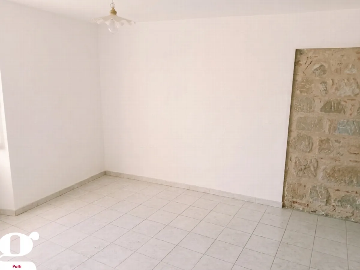 Casa indipendente in vendita a Ficarra - foto 4