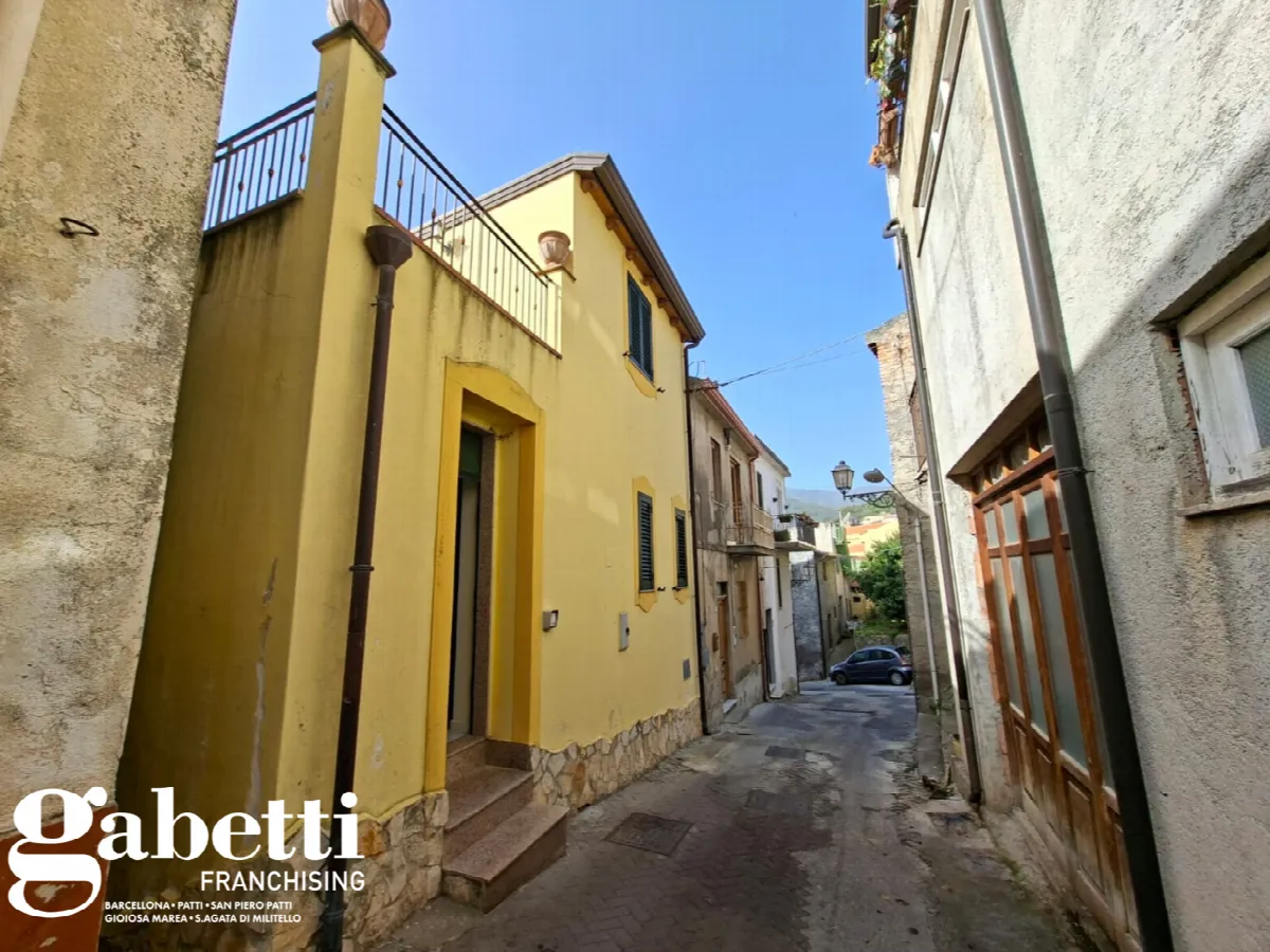 Casa indipendente in vendita a Montagnareale - foto 1
