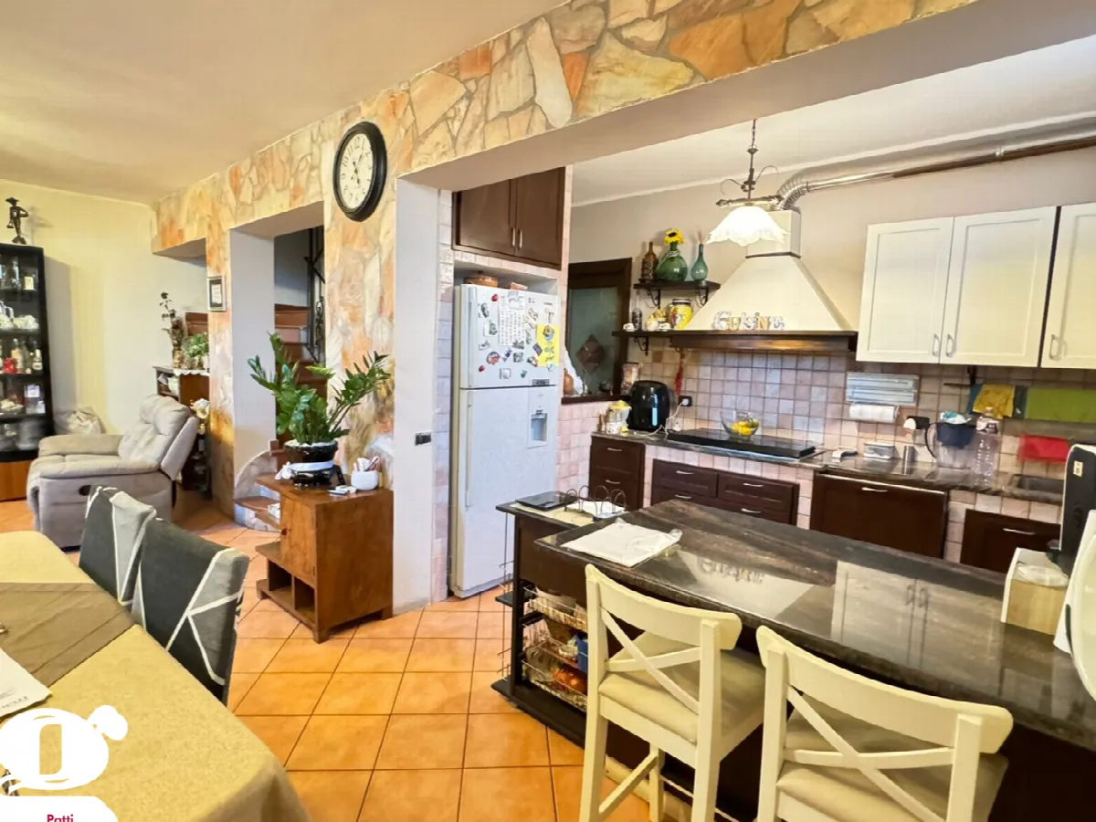 Appartamento in vendita a Patti - foto 1