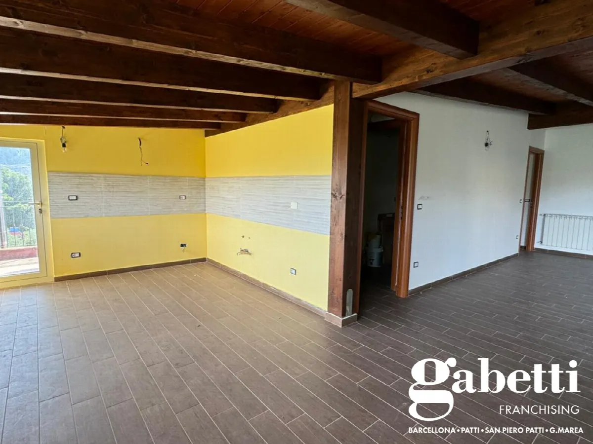 Appartamento in vendita a Patti - foto 1