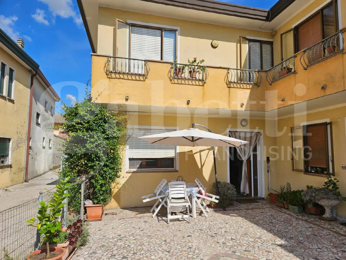 Casa bifamiliare in vendita a Polverara - foto 1
