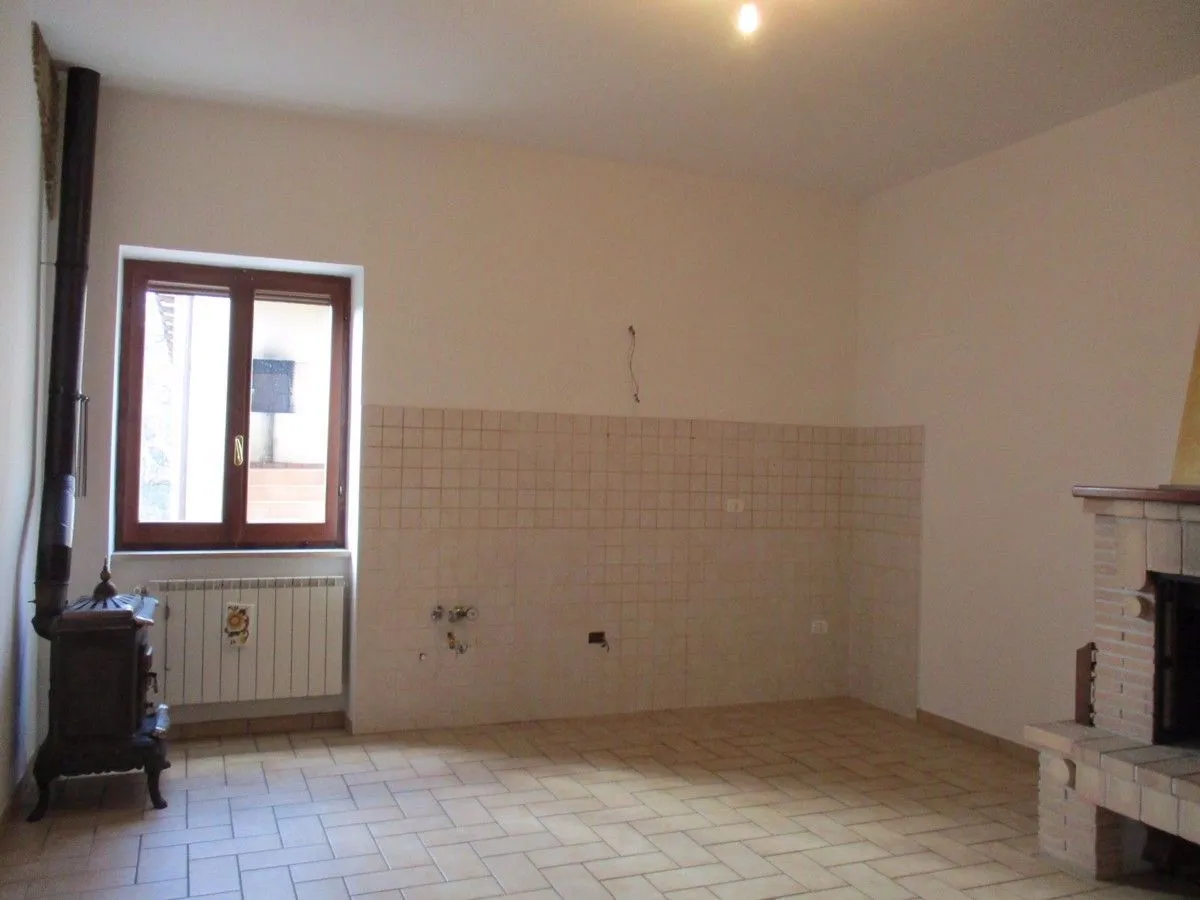 Appartamento in vendita a Ferentillo - foto 4