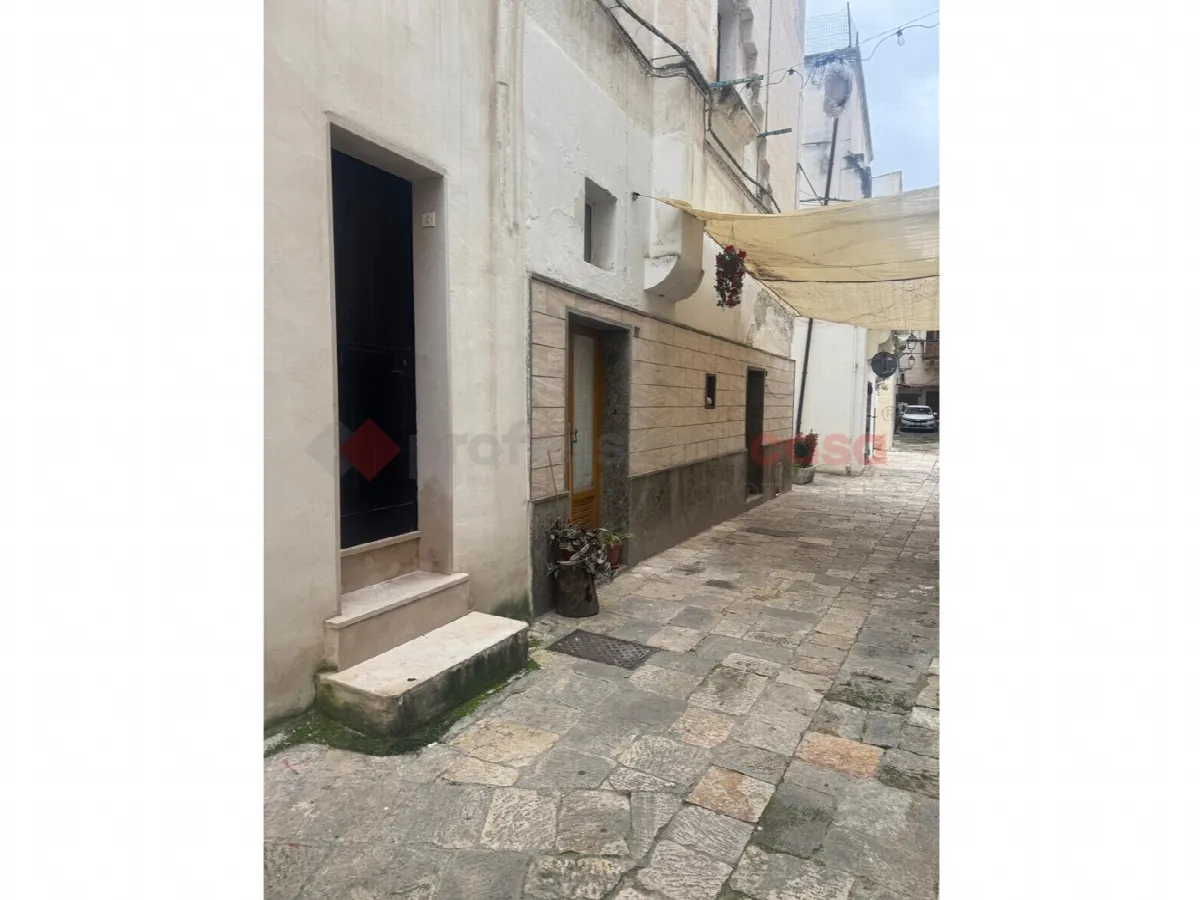 Casa indipendente in vendita a Grottaglie - foto 2