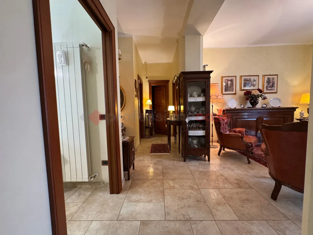 Appartamento in vendita a Grottaglie - foto 2