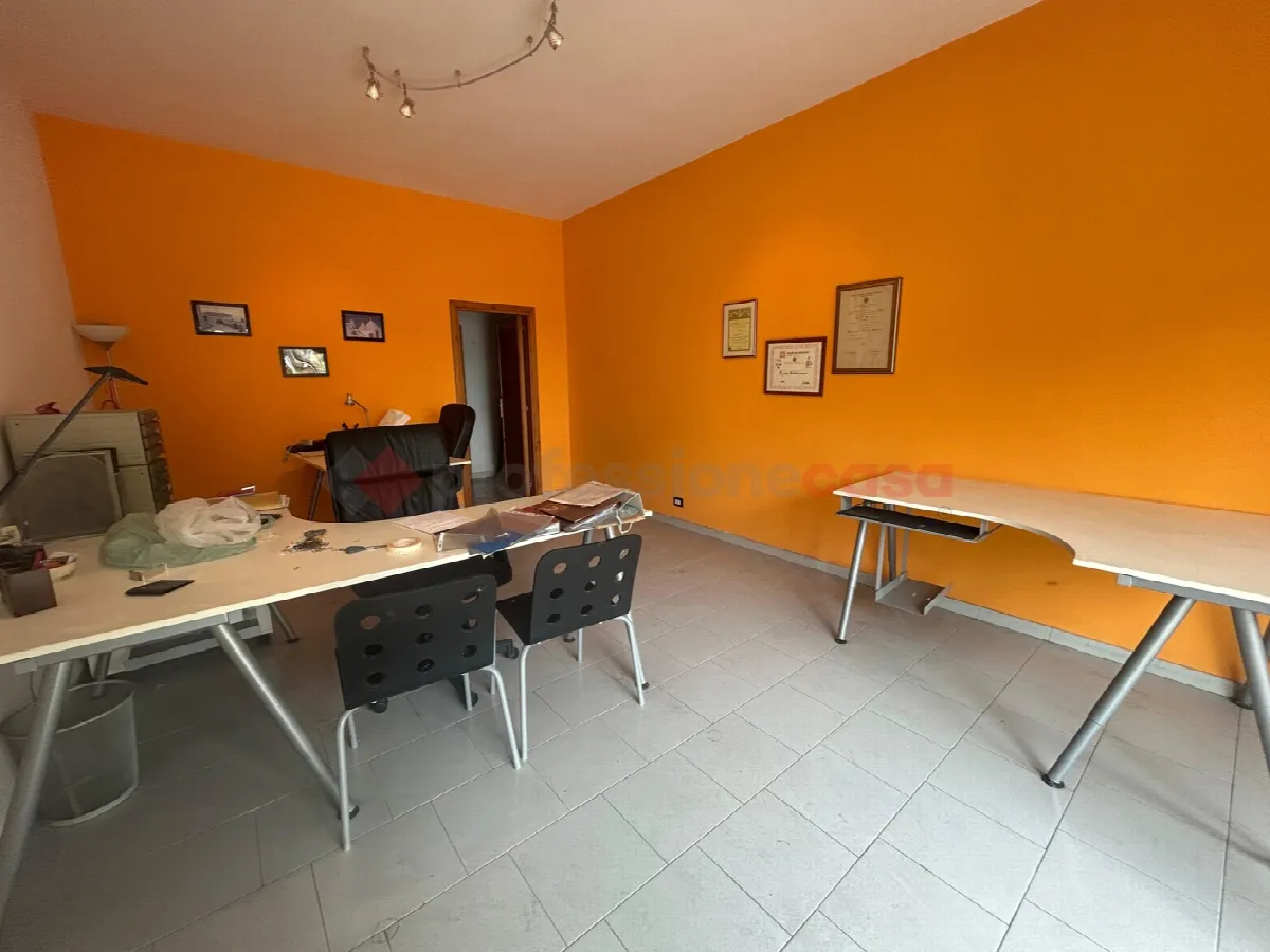 Ufficio in vendita a Grottaglie - foto 1