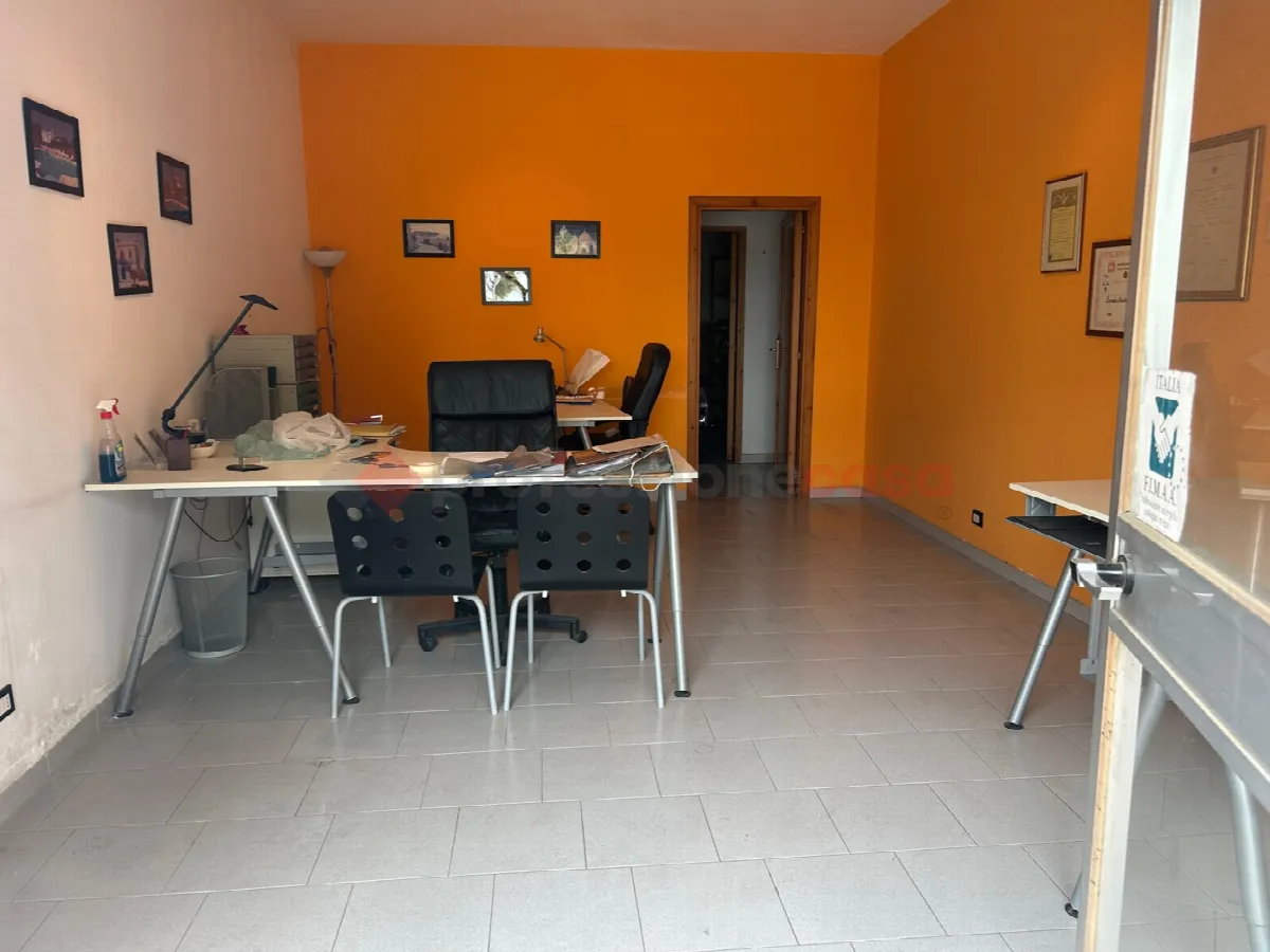Ufficio in vendita a Grottaglie - foto 2