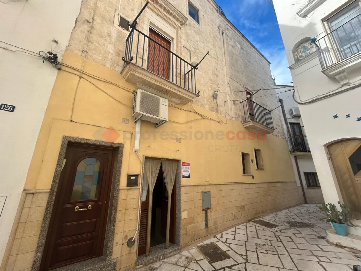 Casa indipendente in vendita a Grottaglie - foto 2