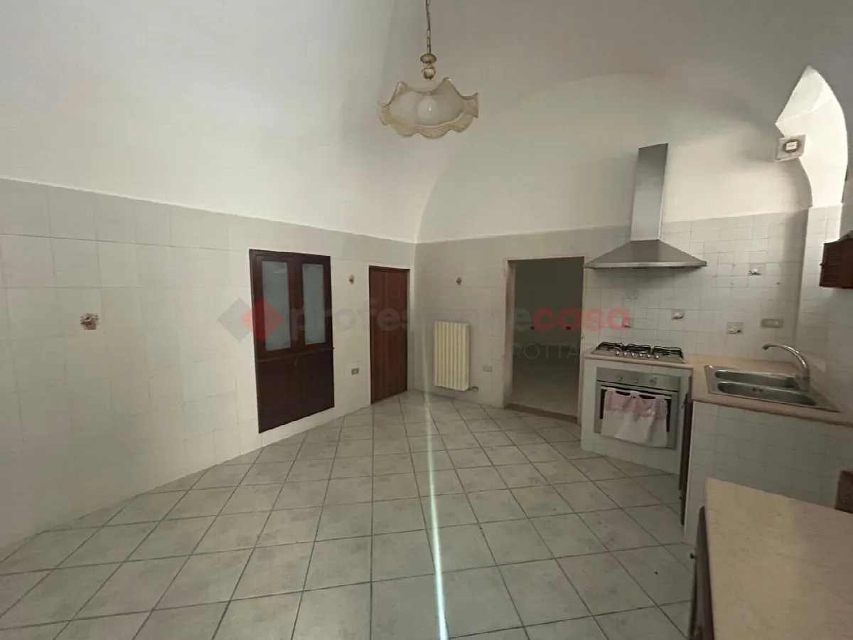 Casa indipendente in vendita a Grottaglie - foto 4