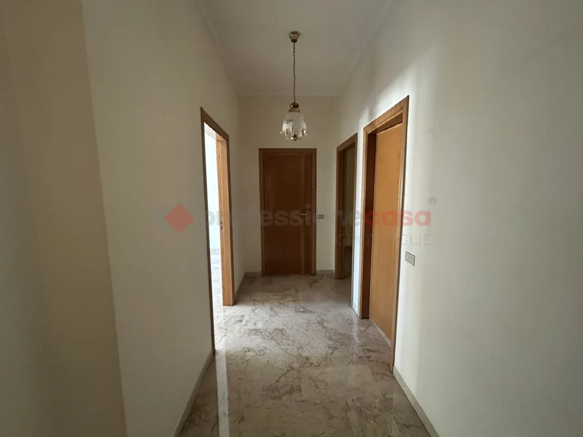Casa indipendente in vendita a Grottaglie - foto 8