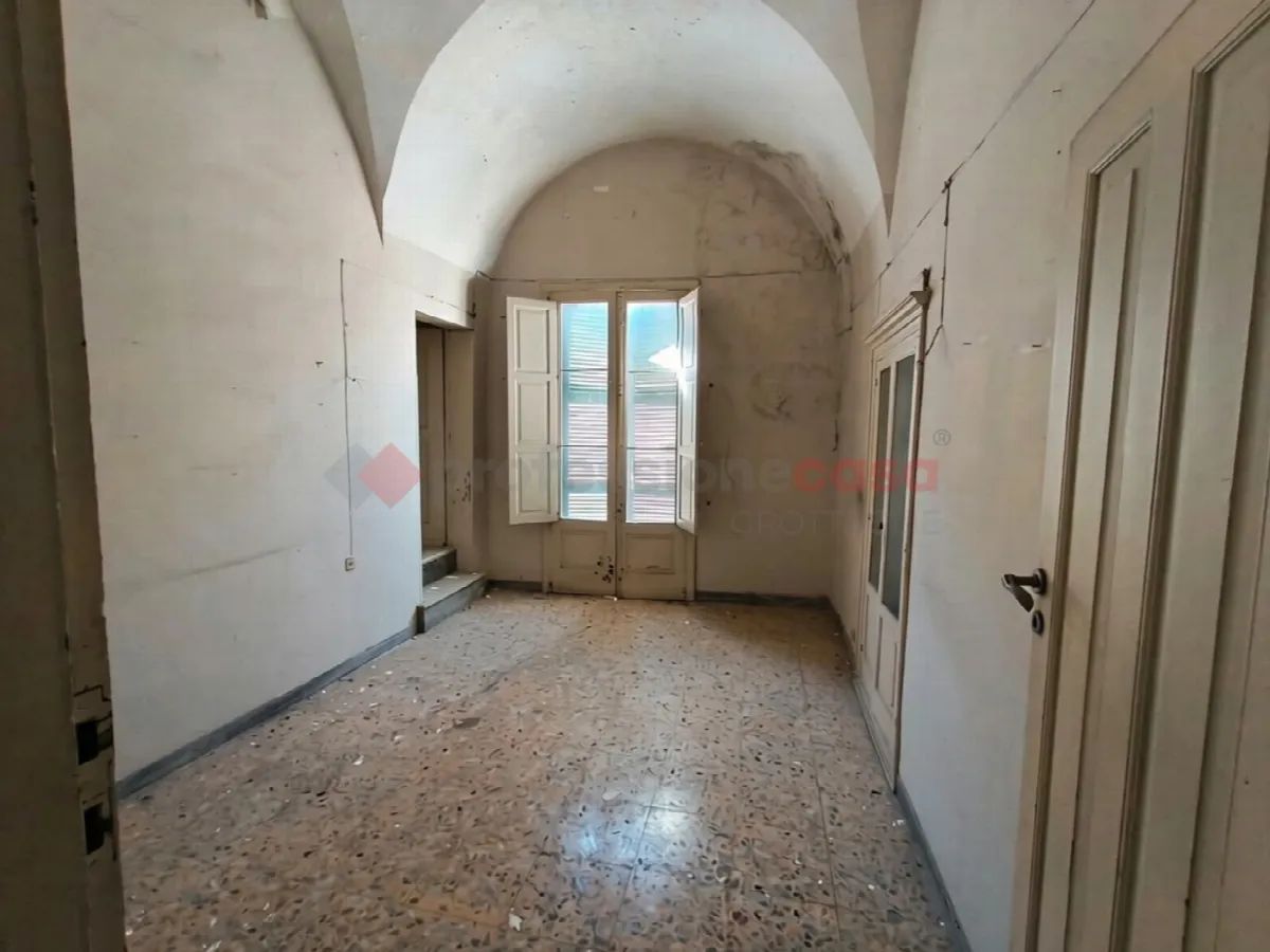 Casa indipendente in vendita a Grottaglie - foto 10