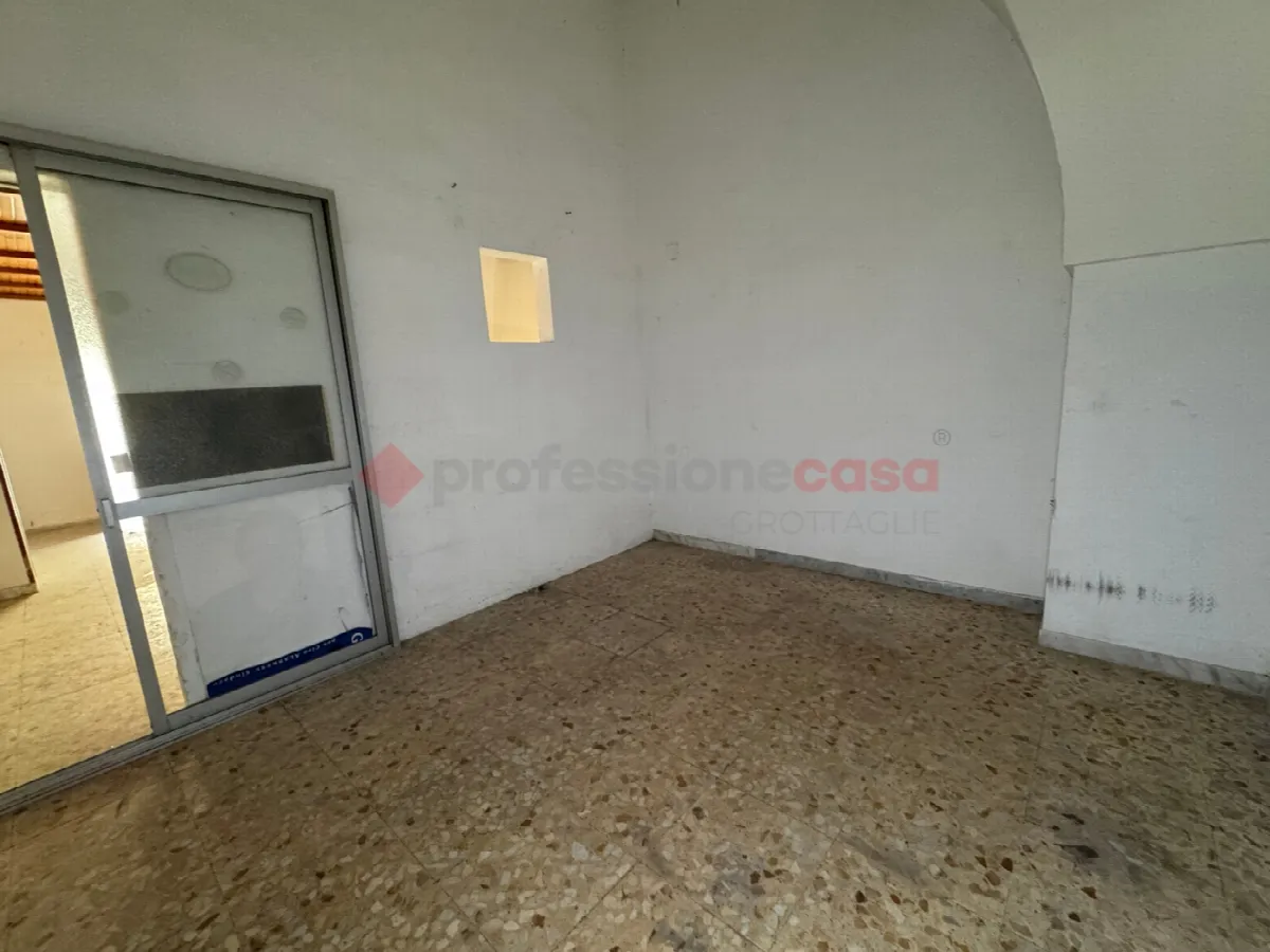 Casa indipendente in vendita a Grottaglie - foto 7