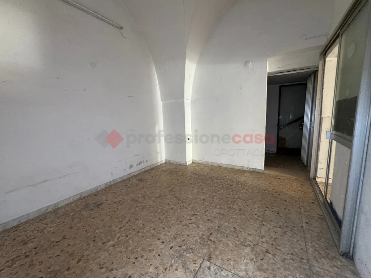 Casa indipendente in vendita a Grottaglie - foto 9