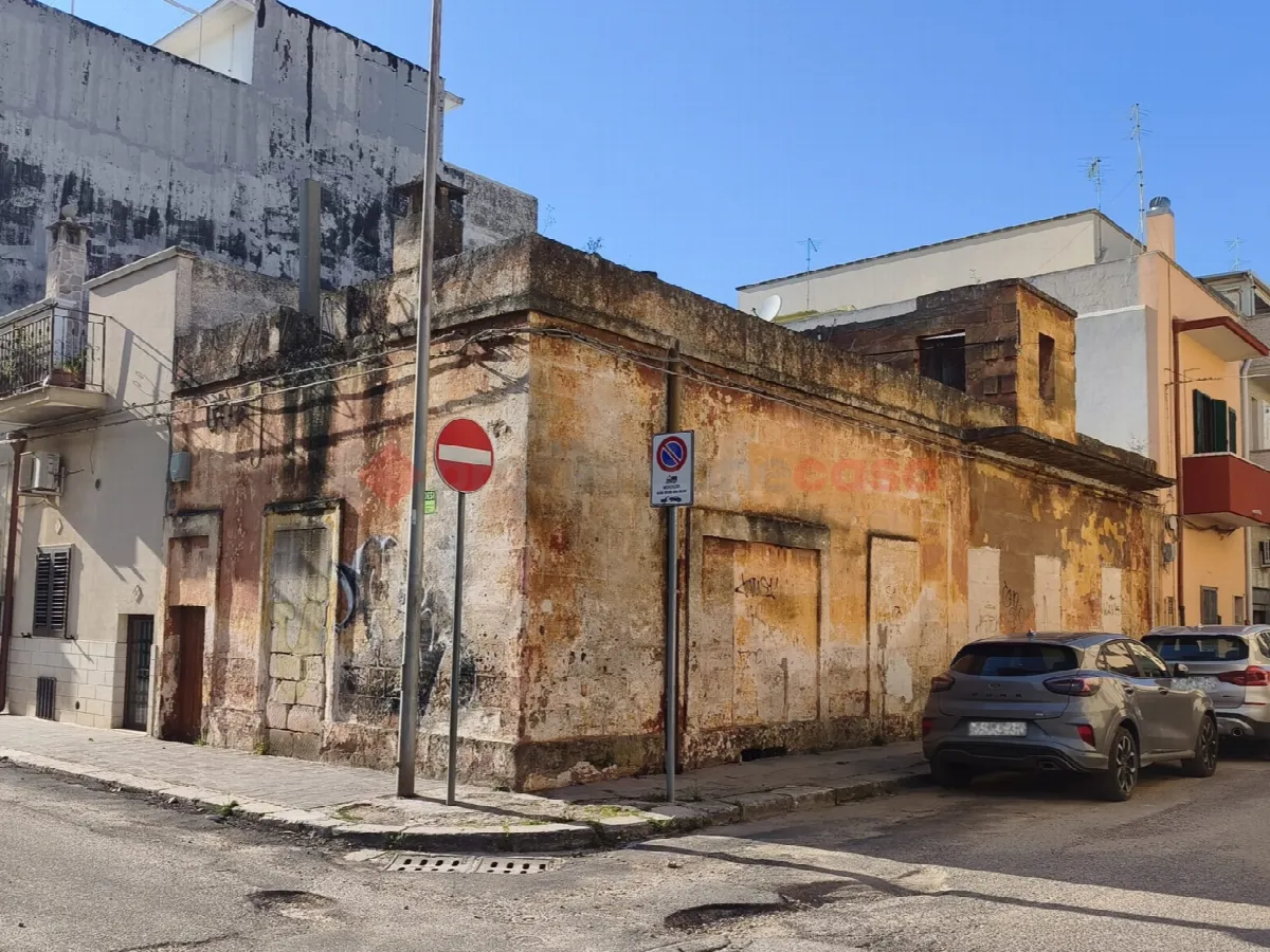Casa indipendente in vendita a Grottaglie - foto 1