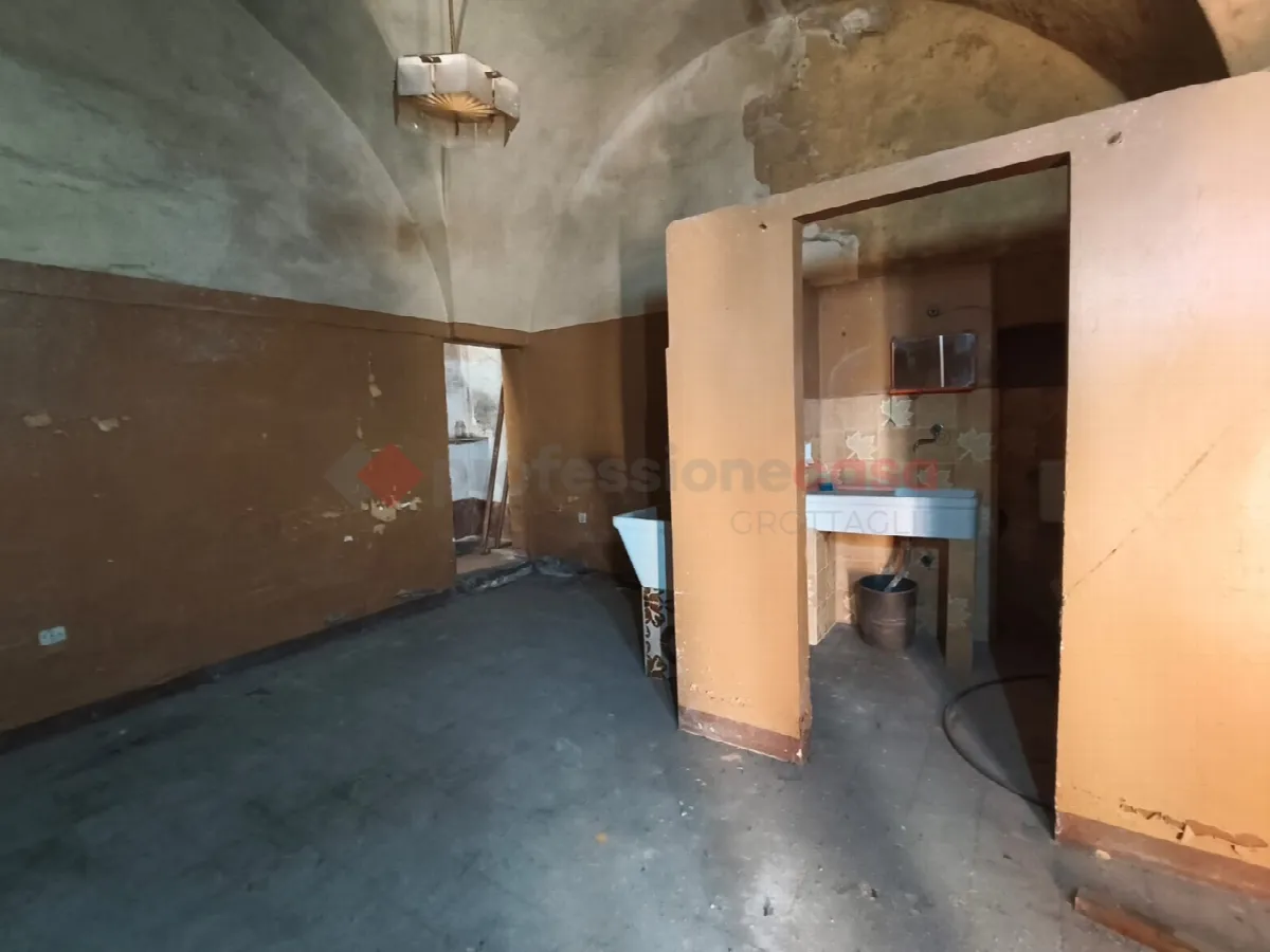 Casa indipendente in vendita a Grottaglie - foto 5