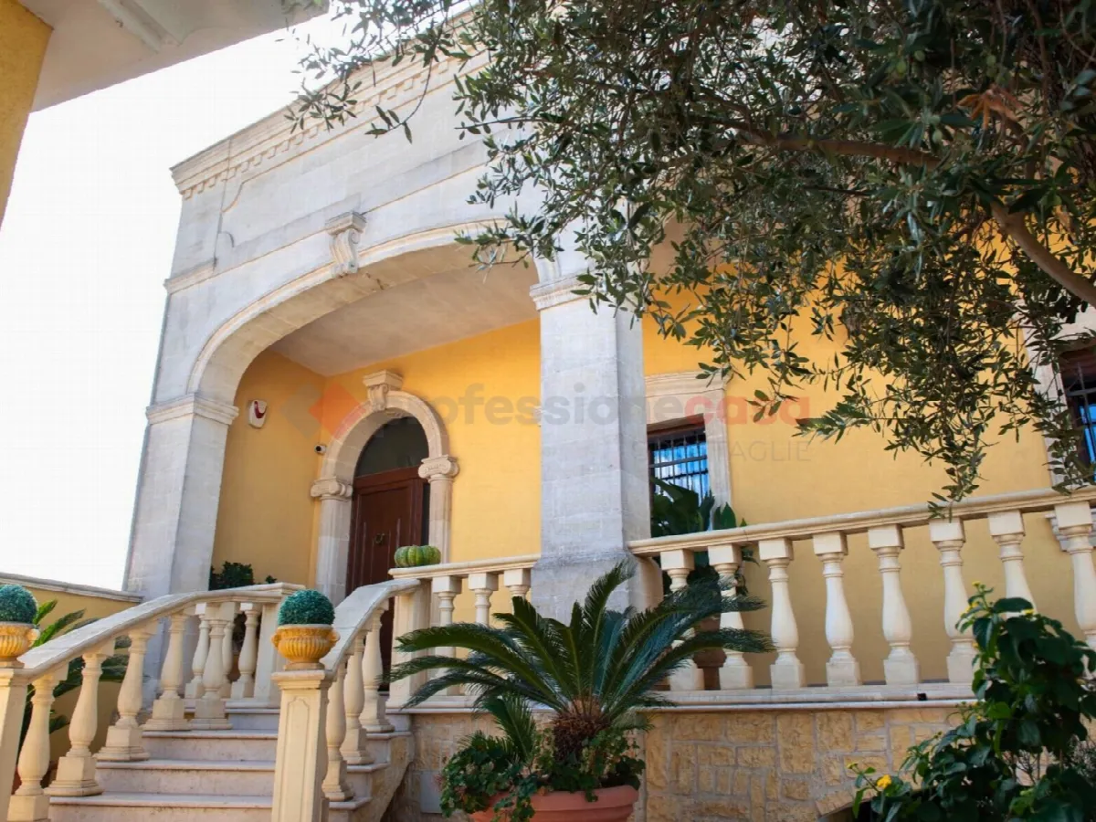 Casa indipendente in vendita a Sava - foto 2