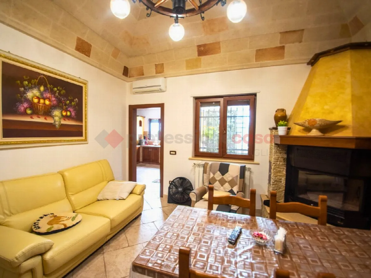 Casa indipendente in vendita a Sava - foto 8