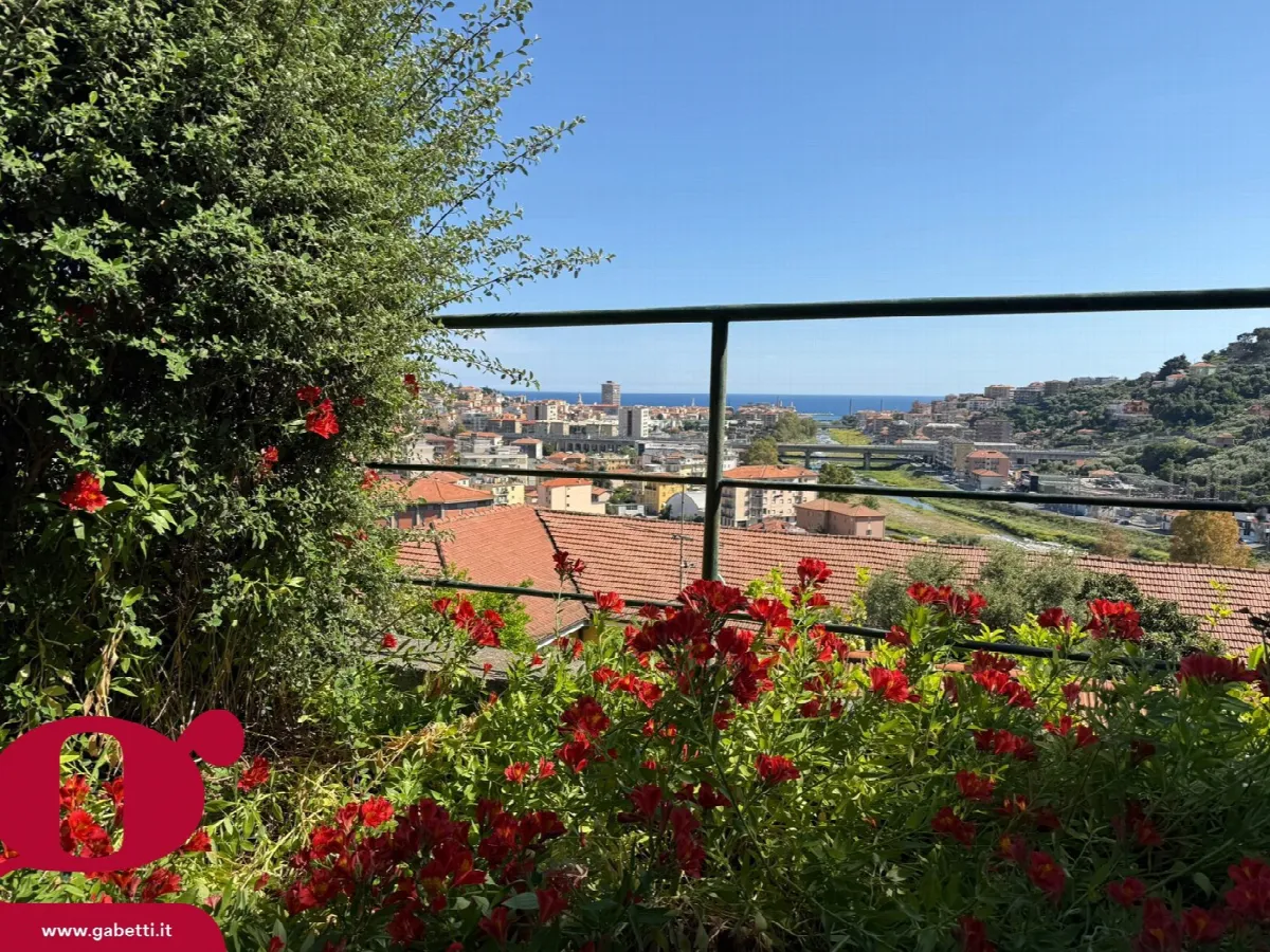 Appartamento in vendita a Imperia - foto 1