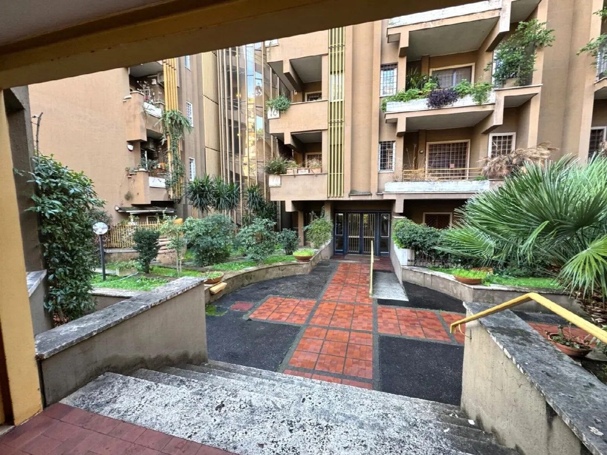 Appartamento in vendita a Roma - foto 2